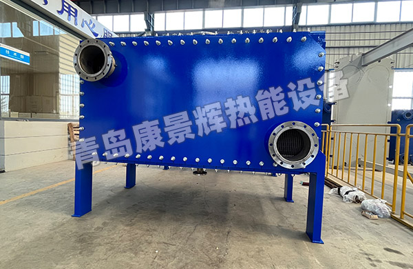 高壓板式換熱器的框架結(jié)構(gòu)有何特點？