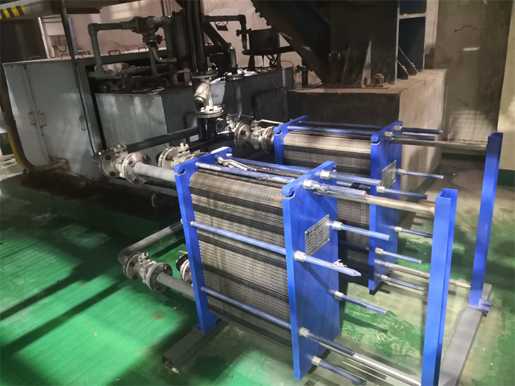 板式冷卻器的結(jié)構(gòu)及優(yōu)勢 板式冷卻器的結(jié)構(gòu)及優(yōu)勢